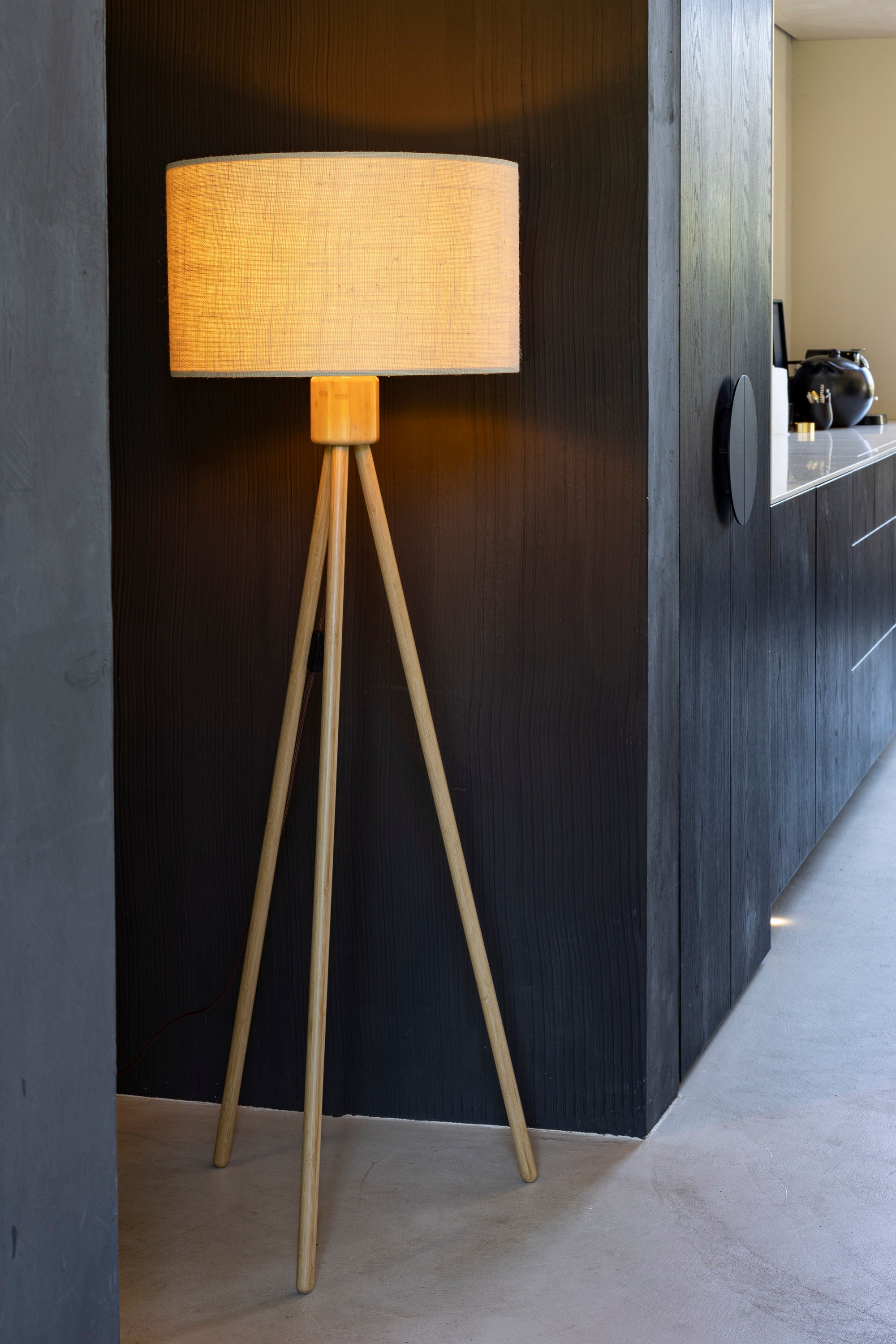 Zuiver Fan Bamboo Tripod Floor Lamp